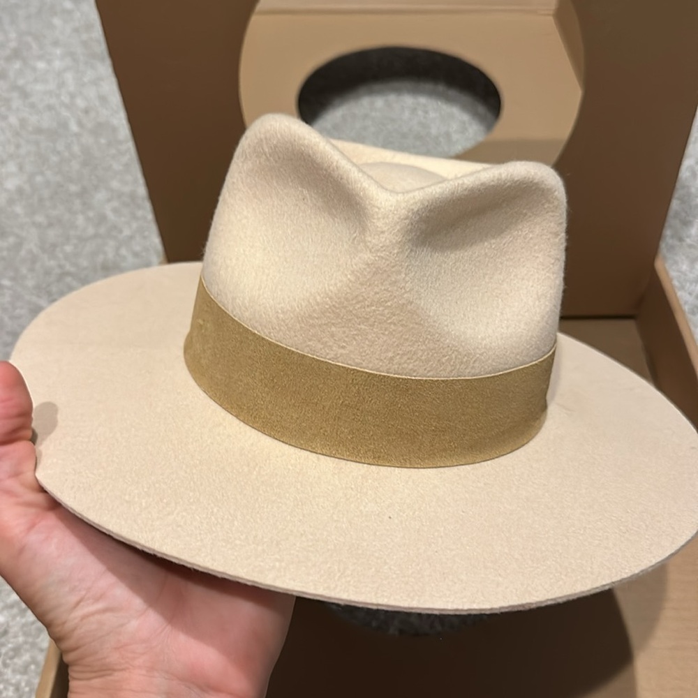 Lack of color kids hat